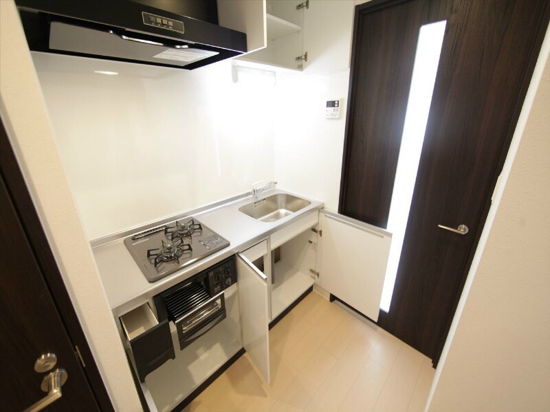 物件内観写真16　(システムキッチン（ガス2口コンログリル付）)