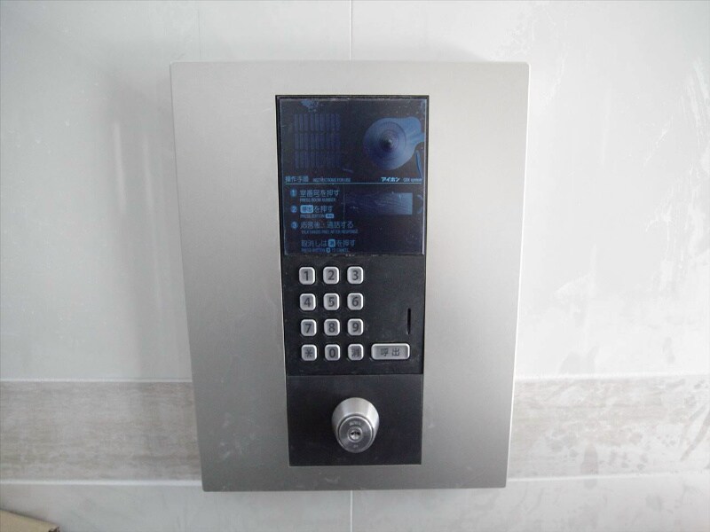 物件内観写真32　(オートロック完備)