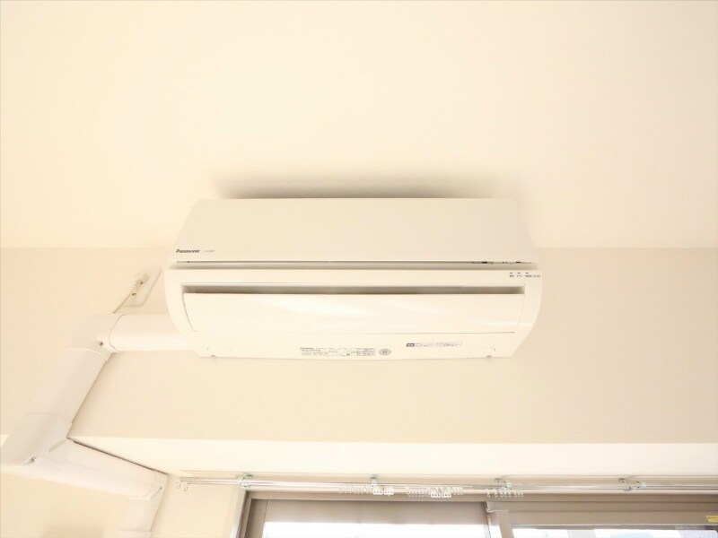 物件内観写真18　(エアコン完備)