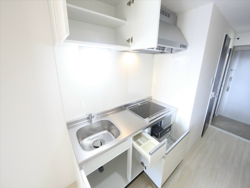 物件内観写真21　(システムキッチン（ＩＨ3口コンログリル付）)