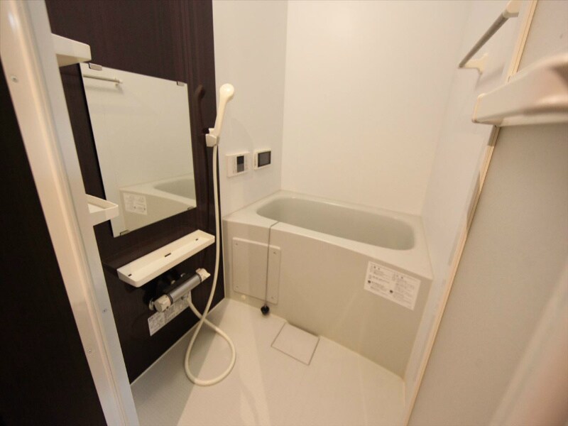 物件内観写真3　(浴室テレビ　追い焚き・オートバス機能お風呂)