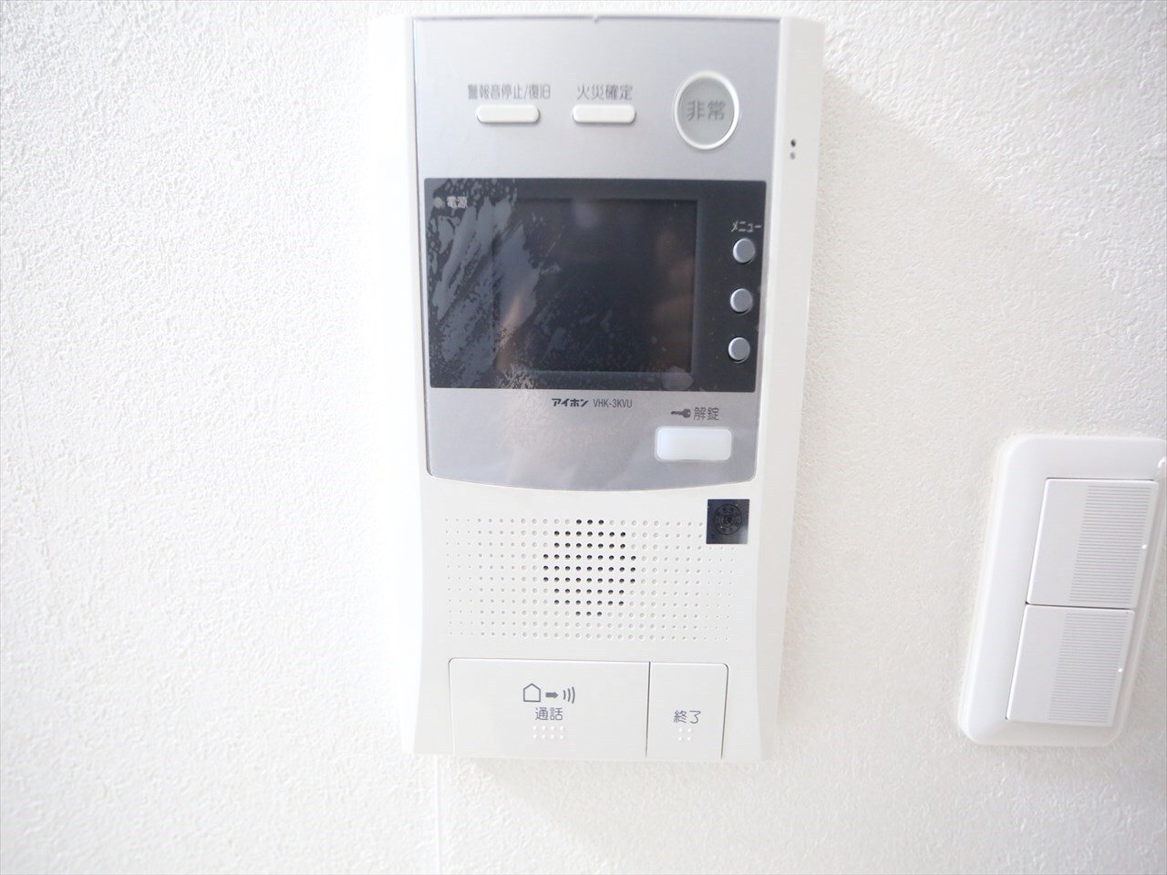 物件内観写真10　(ＴＶモニター付インターホン完備)