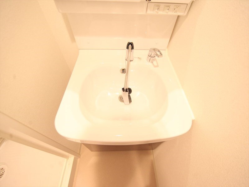 物件内観写真26　(独立洗面台（シャンプードレッサー付）)