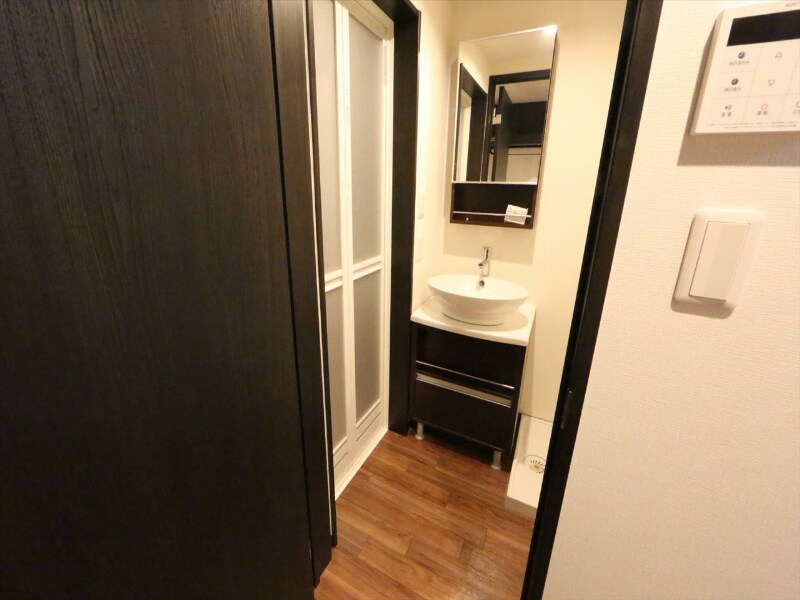 物件内観写真19　(脱衣所　室内洗濯機置場)