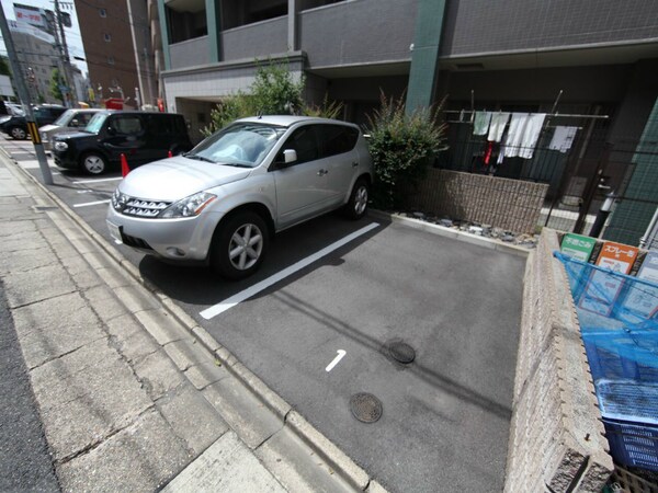 駐車場(敷地内平面駐車場)