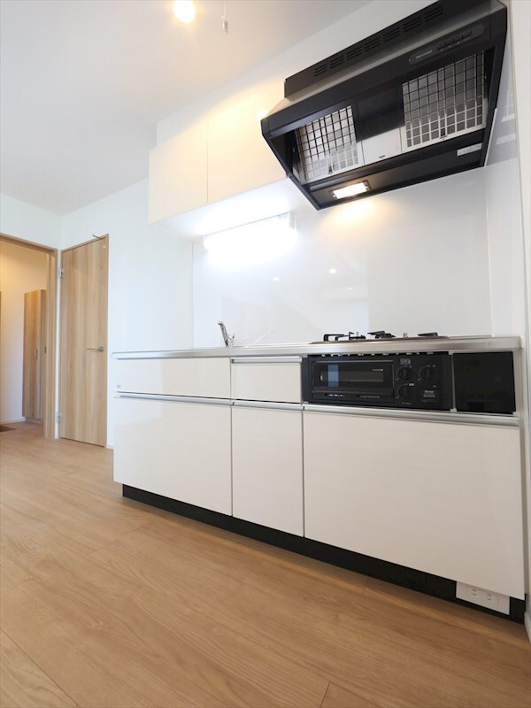 物件内観写真7　(システムキッチン（ガス2口コンログリル付）)