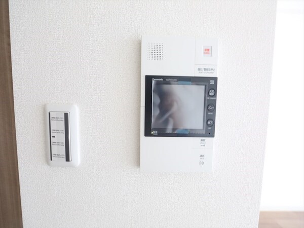 セキュリティ(ＴＶモニター付インターホン)