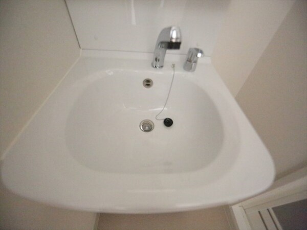 洗面所(脱衣所　独立洗面台（シャンプードレッサー）)