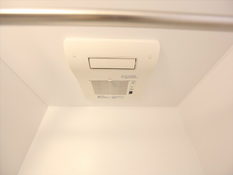 物件内観写真27　(浴室暖房乾燥機付き)