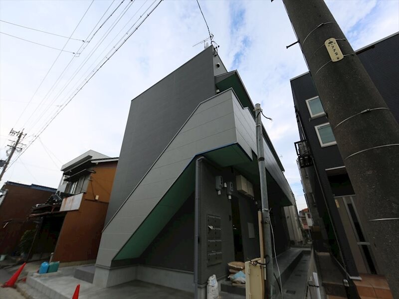 Ｙ’ｓ　Ｓｑｕａｒｅ中村公園（ワイズスクエア中村公園）の物件外観写真