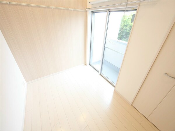 その他部屋・スペース(洋室5.2帖　ロフト4.7帖（収納でもお部屋でも使えます）)