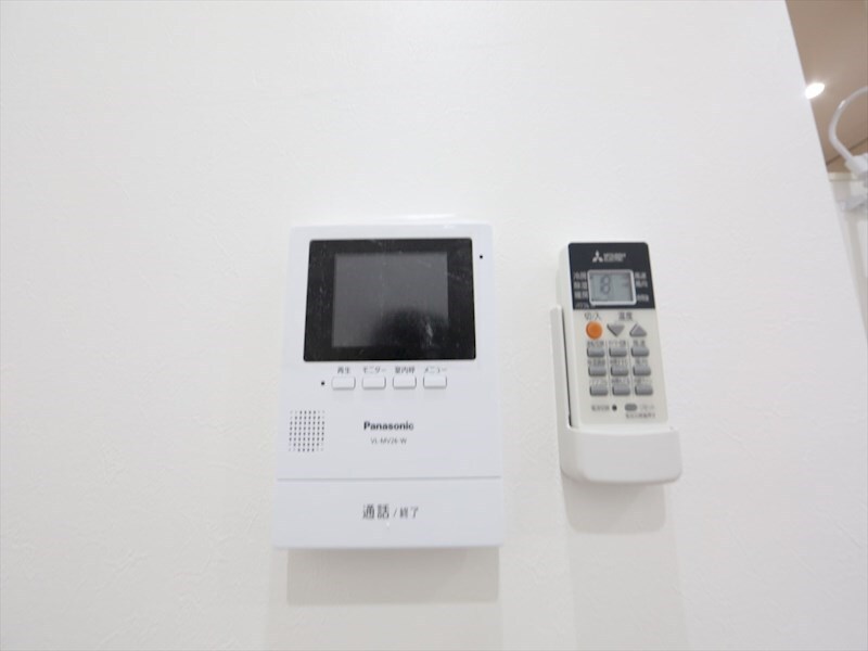 物件内観写真12　(ＴＶモニター付インターホン)
