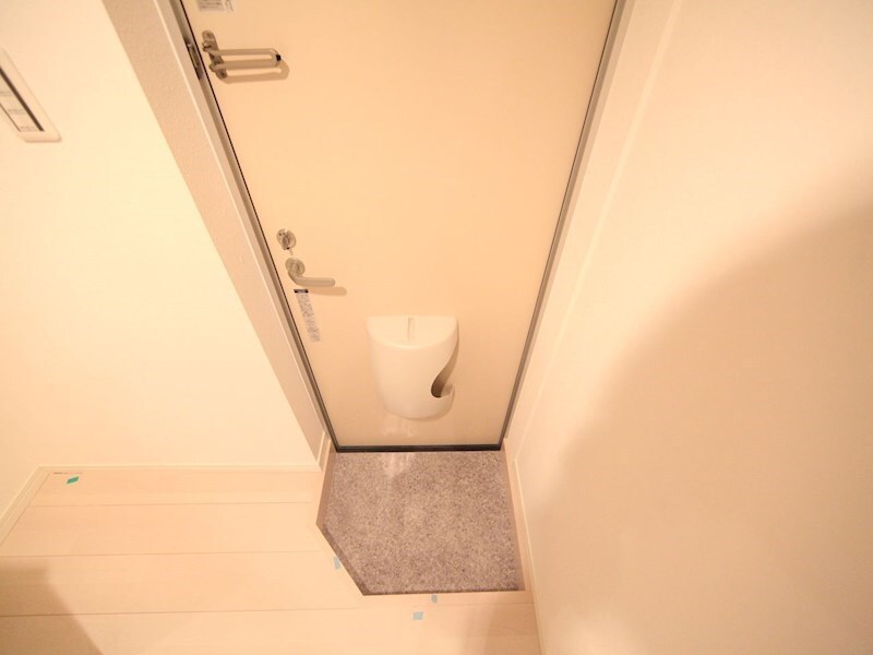 物件内観写真8　(玄関　シューズボックス付)