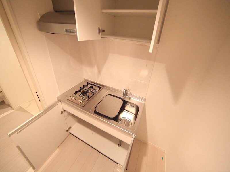 物件内観写真18　(システムキッチン（ガス2口コンロ付）)