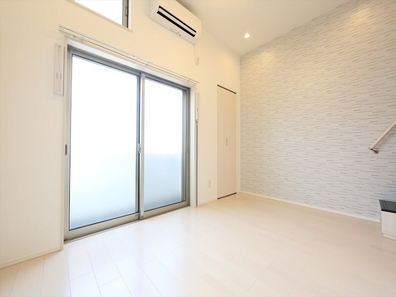 物件内観写真13　(洋室6.2帖　ロフト6.1帖（寝室としても収納としても使えま)