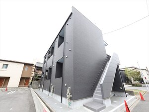 プレミア中島外観写真