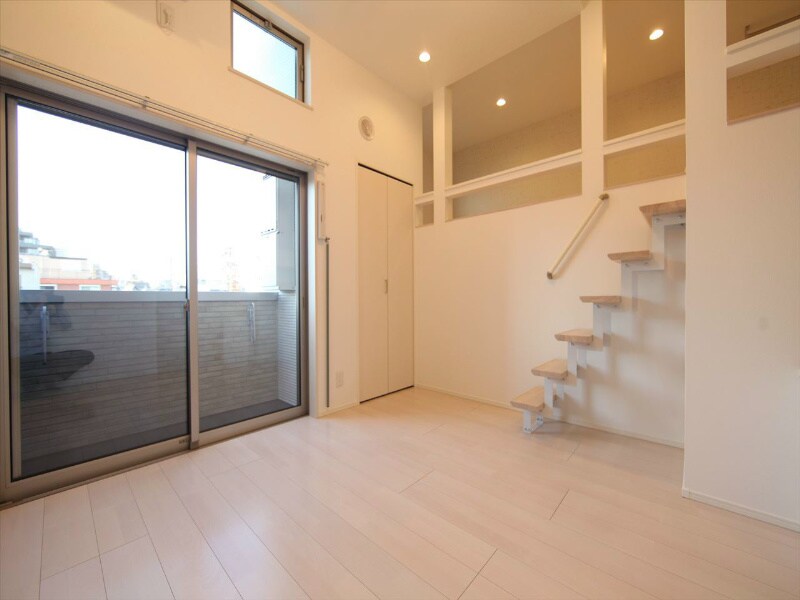 物件内観写真23　(洋室6帖　ロフト5.6帖（収納にも使えます）イメージ写真)