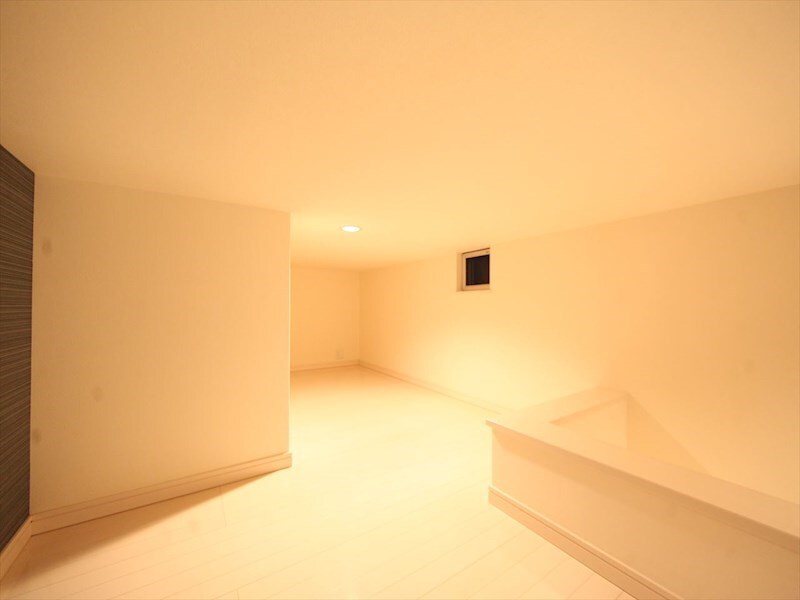 物件内観写真17　(ロフト6帖（収納としても寝室としても使用できます）)