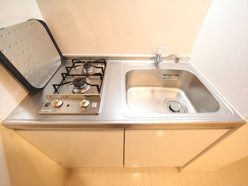 物件内観写真30　(システムキッチン（ガス2口コンロ付）)