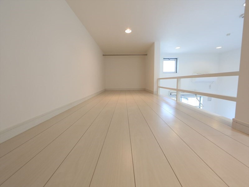 物件内観写真17　(ロフト5.3帖（収納としてもお部屋としても使えます）)