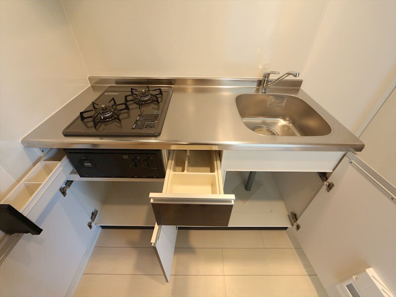 物件内観写真35　(システムキッチン（ガス2口コンロ付）)