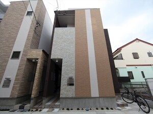 Clover Court OZONE（クローバーコート大曽根）外観写真