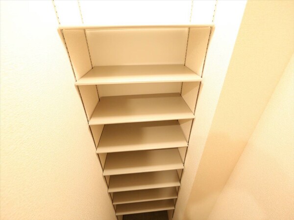 玄関(玄関　シューズボックス)