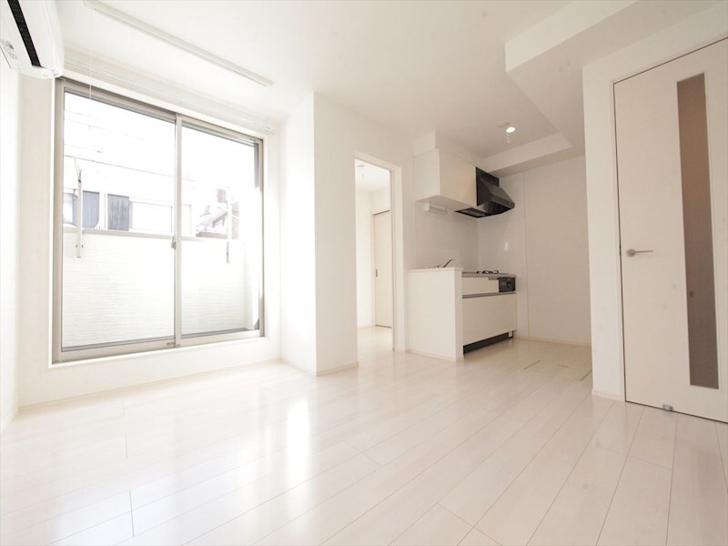 物件内観写真2　(ＬＤＫ9.3帖　エアコン完備　バルコニー　イメージ写真)