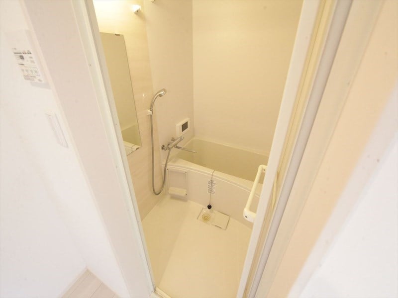 物件内観写真4　(浴室暖房乾燥機付　浴室テレビ付お風呂　イメージ写真)