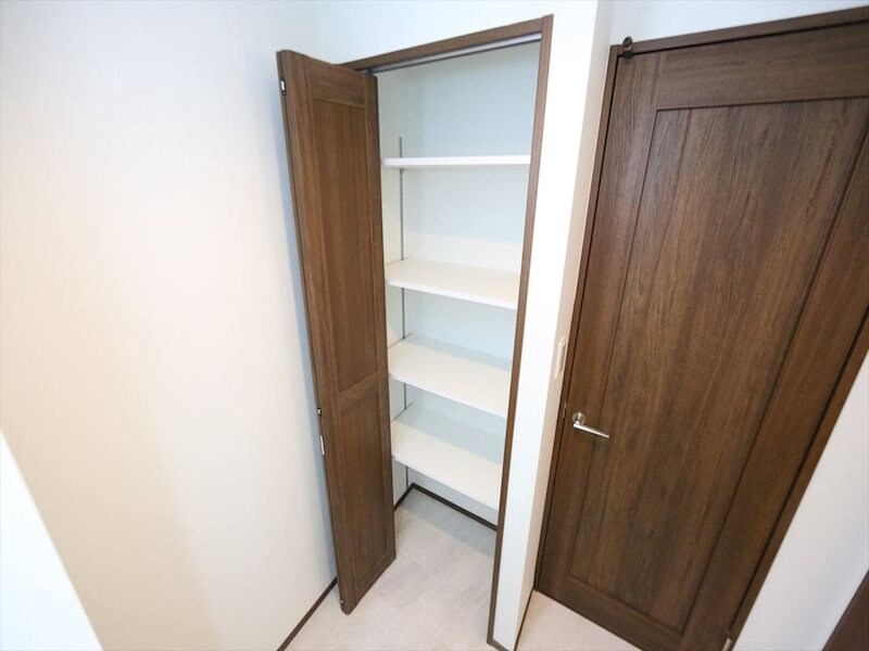 物件内観写真19　(収納充実してます)