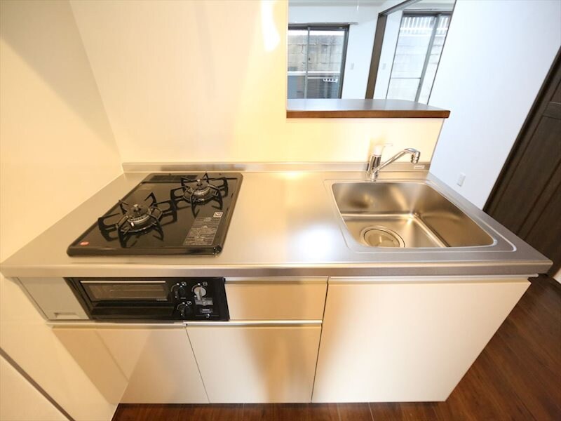 物件内観写真22　(システムキッチン（ガス2口コンログリル付）)