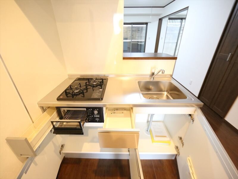 物件内観写真24　(システムキッチン（ガス2口コンログリル付）)