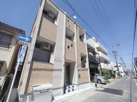 アルファ　グランデ外観写真