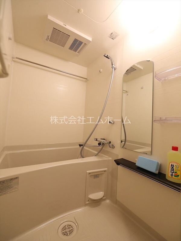 物件内観写真27　(バスルーム　浴室暖房乾燥機付き)