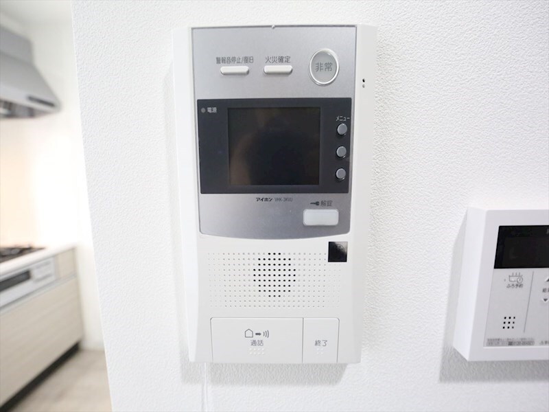 物件内観写真10　(セキュリティ　TVモニター付インターホン)
