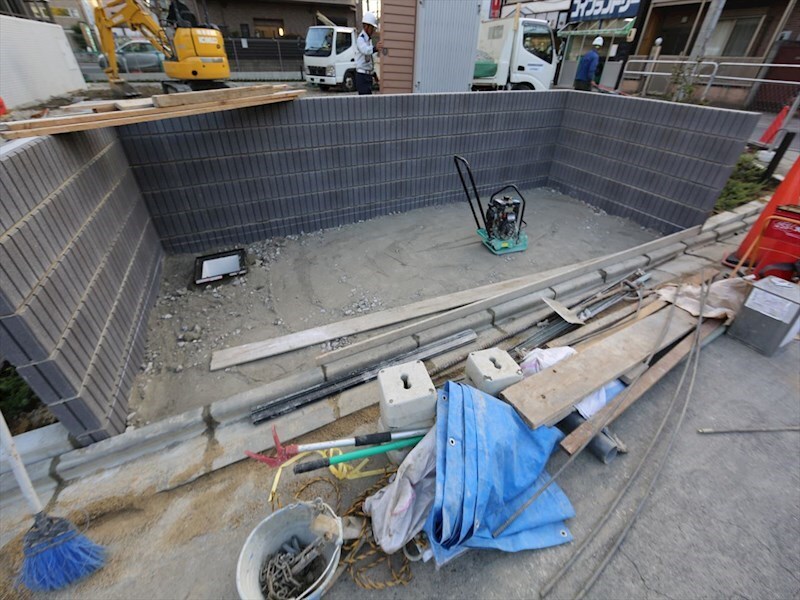 物件内観写真27　(敷地内ゴミ捨て場)