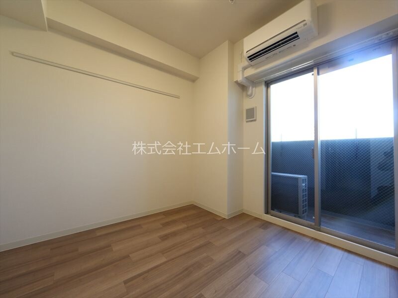 物件内観写真28　(洋室6.3帖　クローゼット（収納充実してます）)