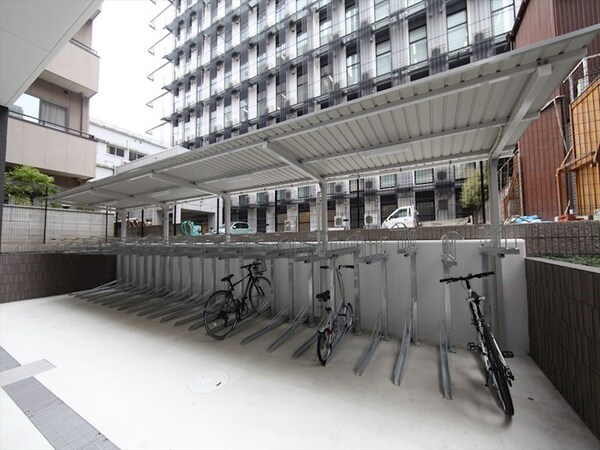 その他共有部分(屋根付き駐輪場)