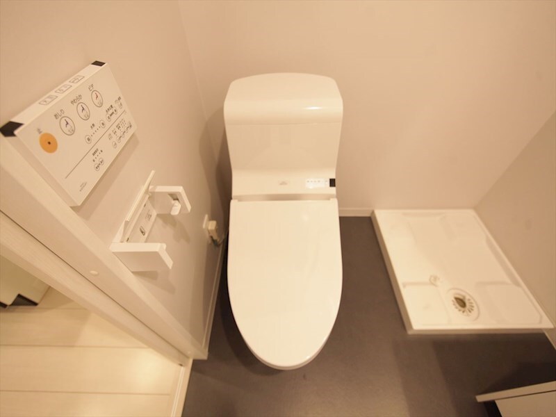 物件内観写真5　(温水洗浄暖房便座付トイレ　イメージ写真)