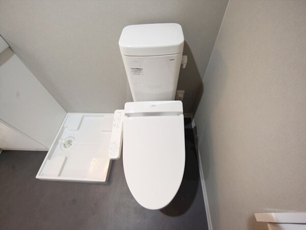 トイレ(温水洗浄暖房便座付トイレ　イメージ写真)