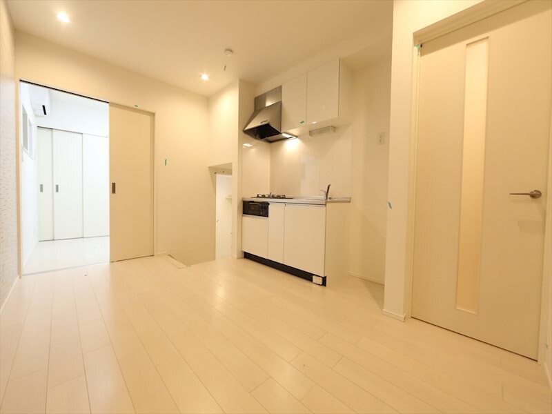 物件内観写真2　(ＬＤＫ8.5帖　　洋室4.4帖　ロフト3.4帖　イメージ画像)