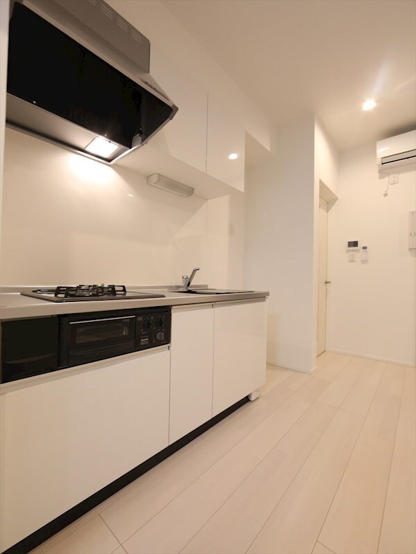 物件内観写真7　(システムキッチン（ガス2口コンログリル付）イメージ画像)