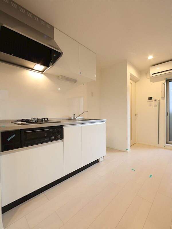 物件内観写真7　(システムキッチン（ガス2口コンログリル付）イメージ画像)