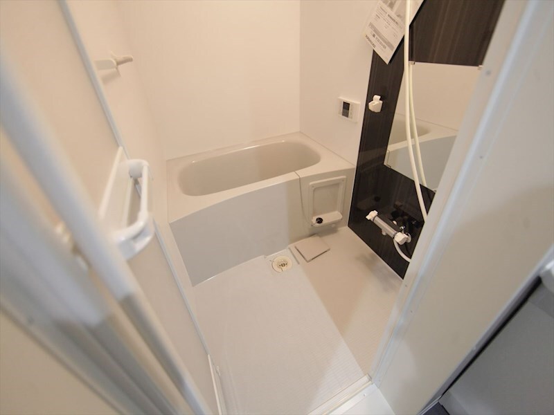 物件内観写真4　(浴室暖房乾燥機付　追い焚き・オートバス機能付お風呂)