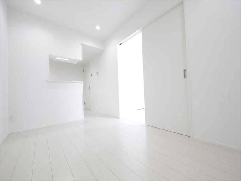 物件内観写真23　(ＬＤＫ9.3帖　システムキッチン　エアコン完備)