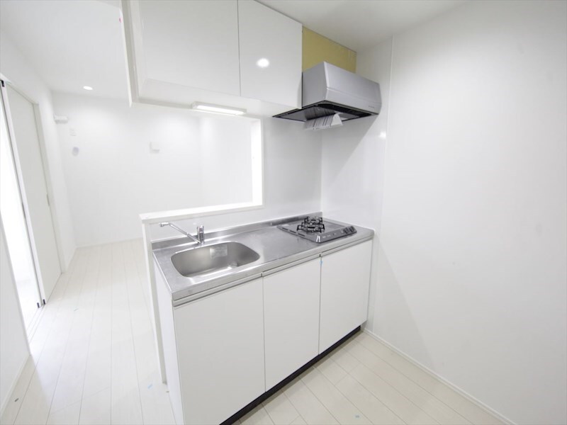 物件内観写真25　(システムキッチン（ガス2口コンロ付）)