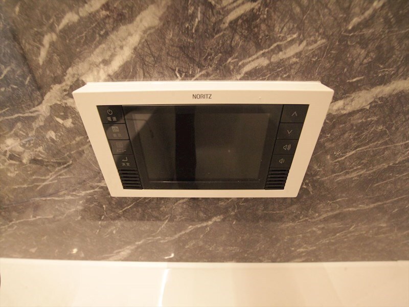 物件内観写真16　(浴室テレビ完備)