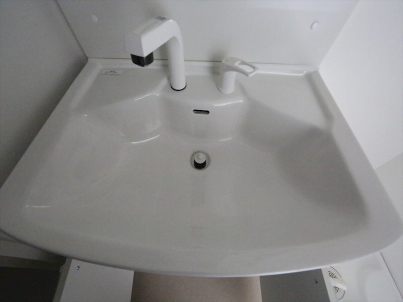 物件内観写真24　(独立洗面台（シャンプードレッサー付）)