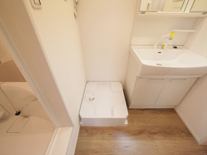 物件内観写真19　(脱衣所　室内洗濯機置き場)