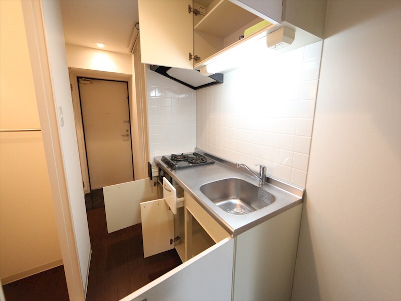 物件内観写真7　(システムキッチン（ガス2口コンログリル付）)